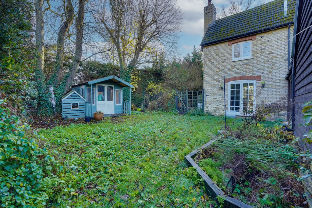 London Road, Six Mile Bottom, CB8