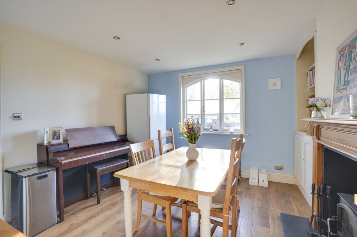 London Road, Six Mile Bottom, CB8