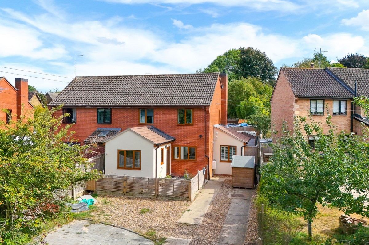 Park Road, Cheveley, CB8