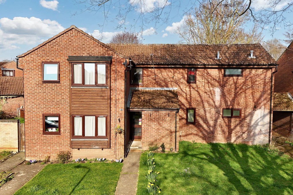 Weston Way, Newmarket, CB8