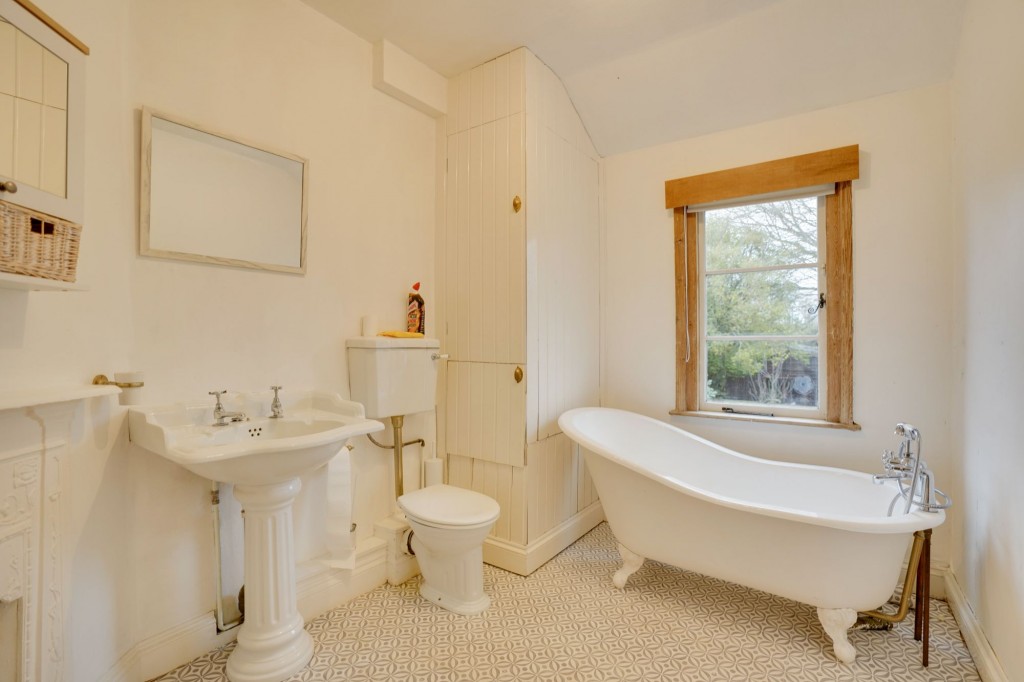 Station Road, Dullingham, CB8