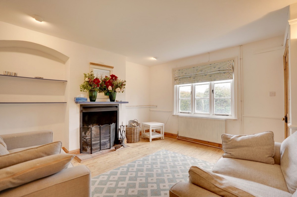 Station Road, Dullingham, CB8