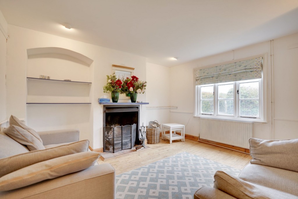 Station Road, Dullingham, CB8