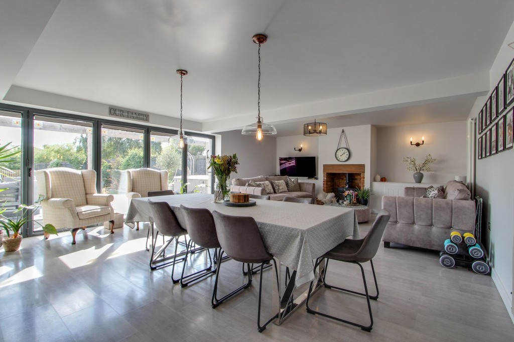 High Road, Wisbech St. Mary, PE13