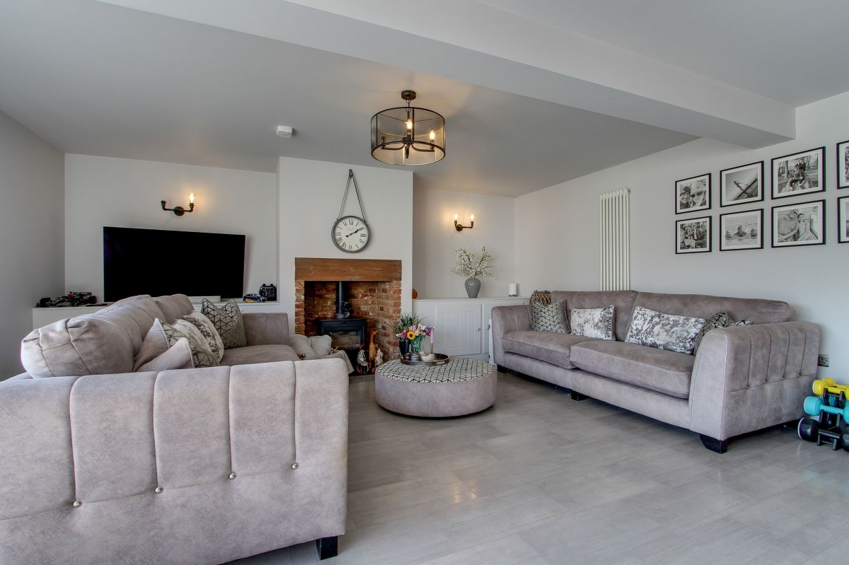 High Road, Wisbech St. Mary, PE13