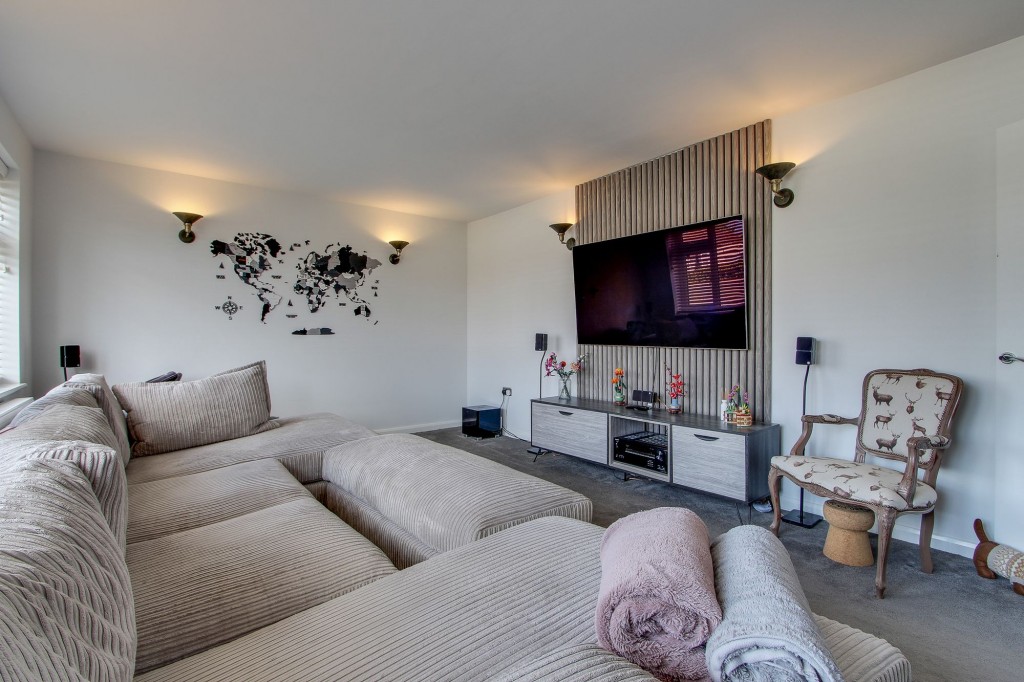 High Road, Wisbech St. Mary, PE13