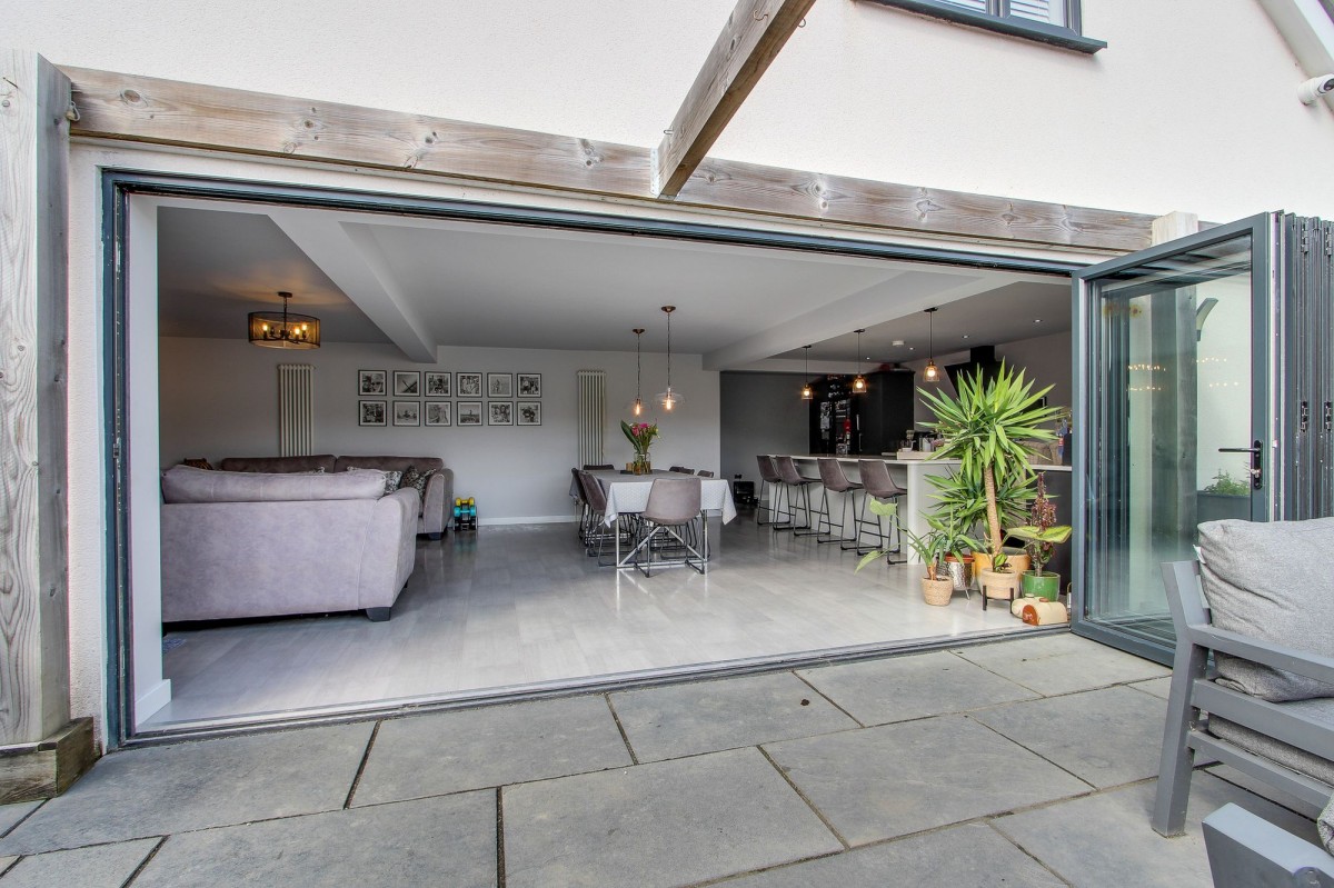 High Road, Wisbech St. Mary, PE13