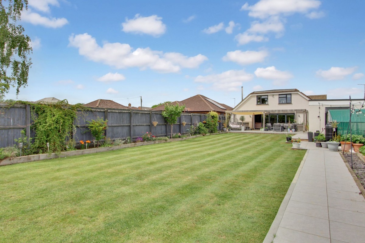 High Road, Wisbech St. Mary, PE13