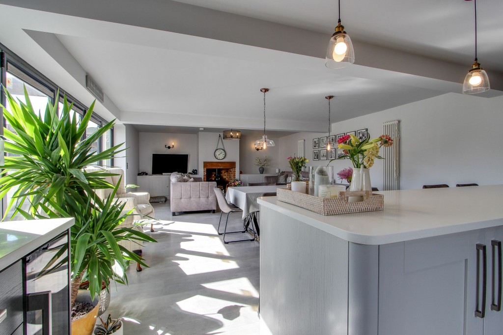 High Road, Wisbech St. Mary, PE13