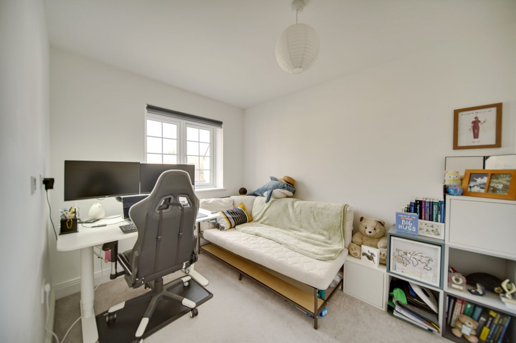 Chaloner Way, Newmarket, CB8