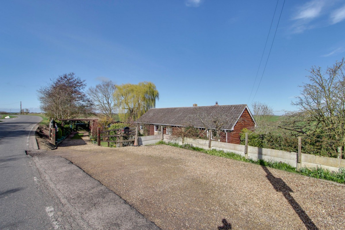 South-Eau Bank, Throckenholt, PE12