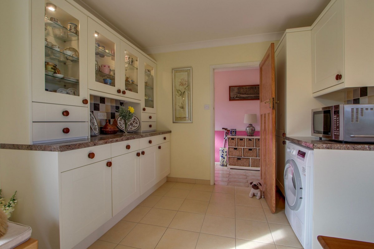 South-Eau Bank, Throckenholt, PE12