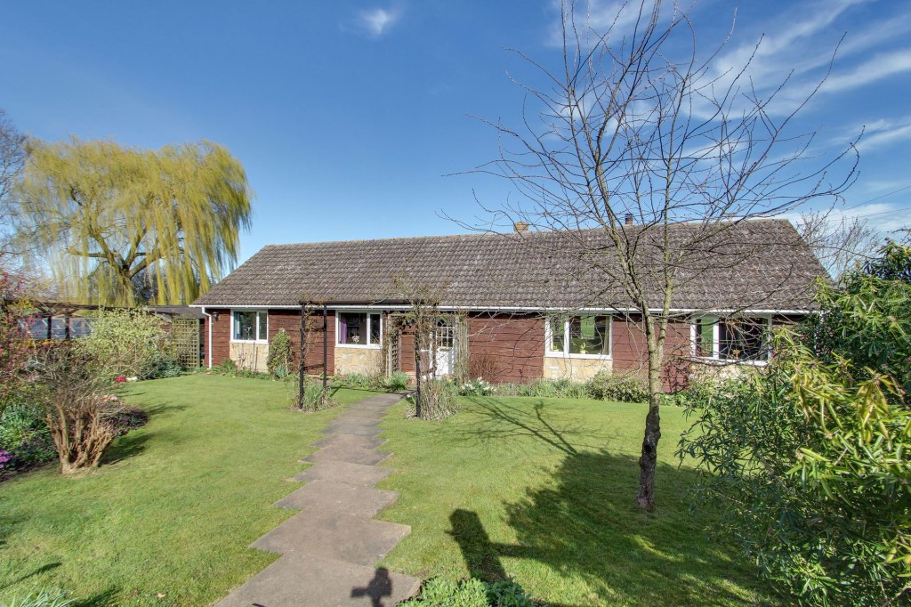 South-Eau Bank, Throckenholt, PE12