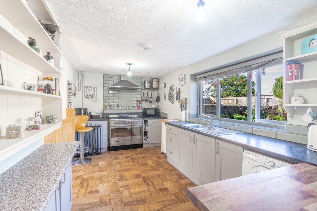 Middle Watch, Swavesey, CB24