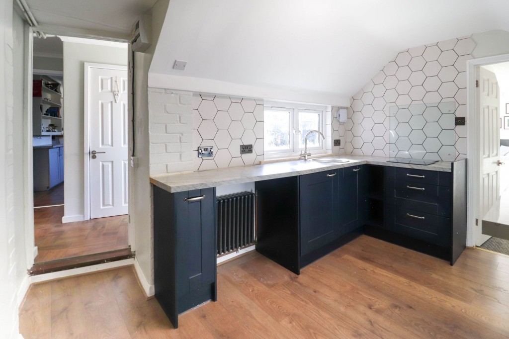 Middle Watch, Swavesey, CB24