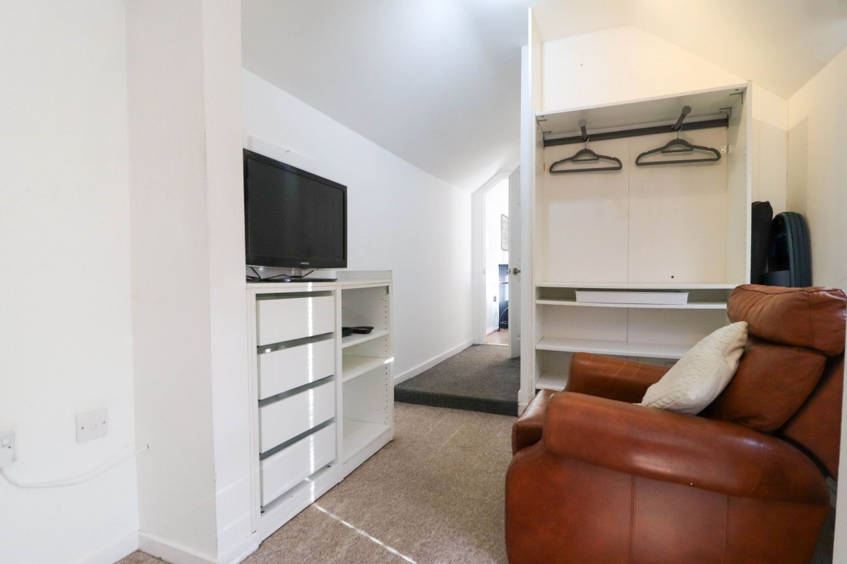 Middle Watch, Swavesey, CB24