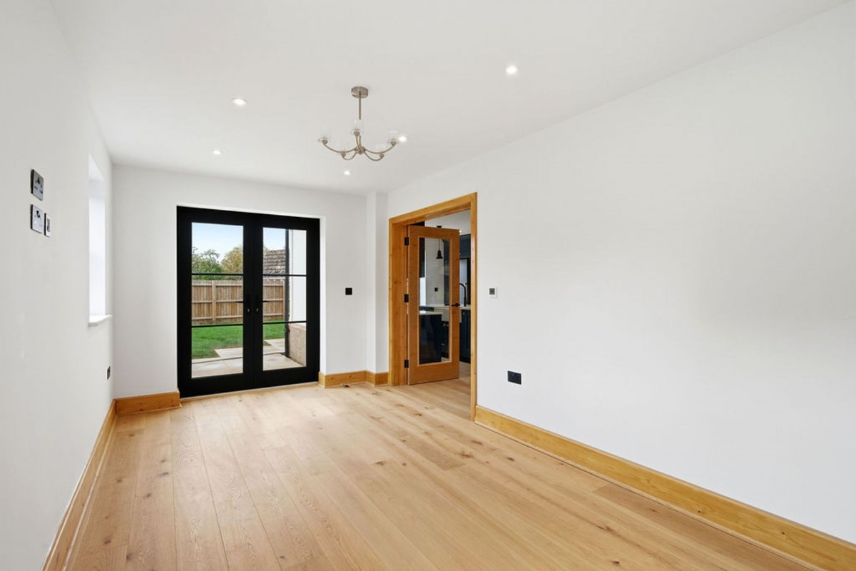 Thodays Crescent, Station Road, CB24