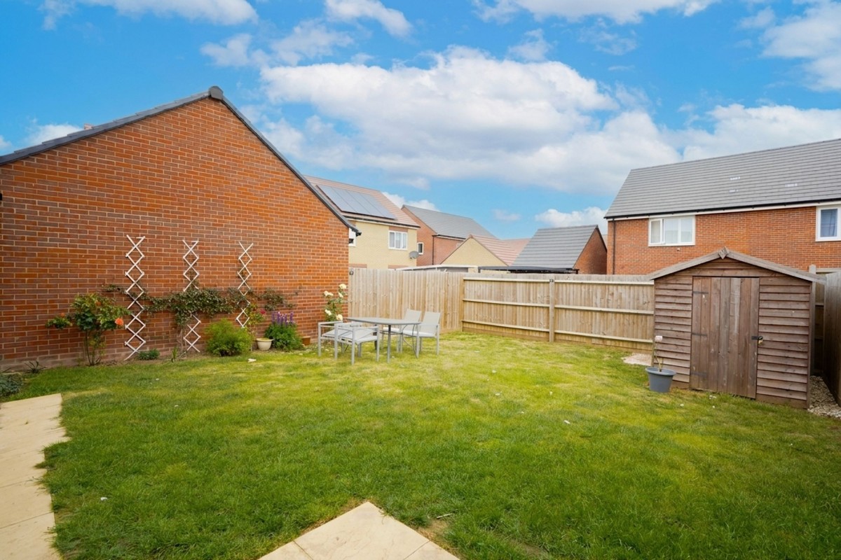 Holdsworth Drive, Littleport, CB6