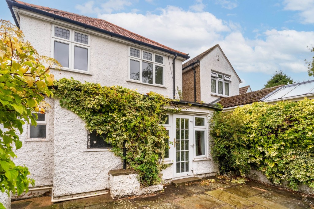 Cambridge Road, Girton, CB3