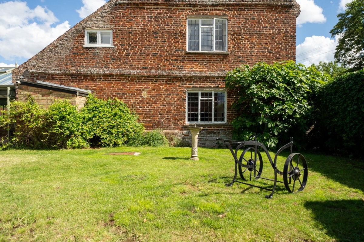 38-40 Hillrow, Haddenham, CB6