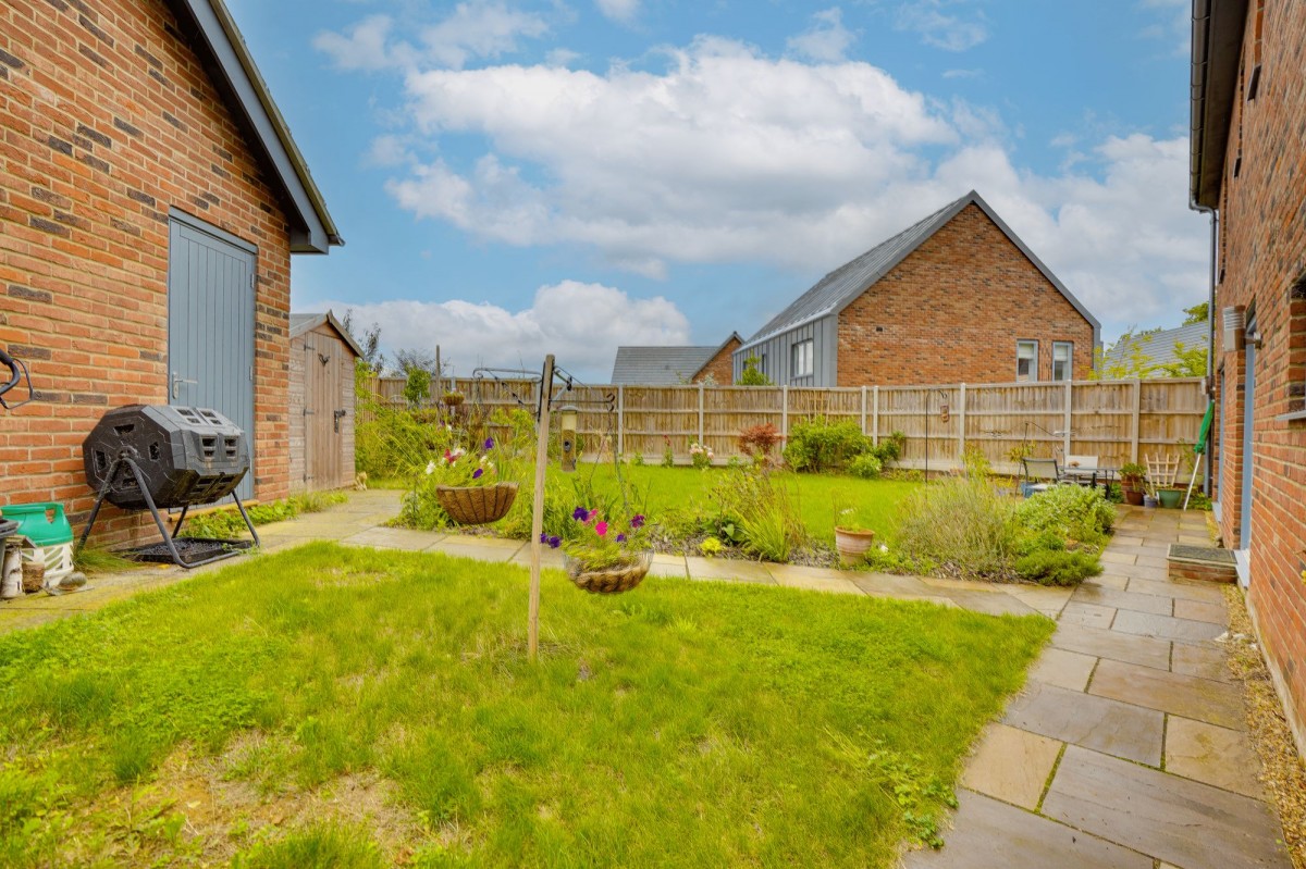 Old Stable Lane, Kentford, CB8