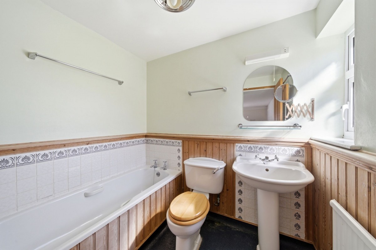 High Street, Lode, CB25