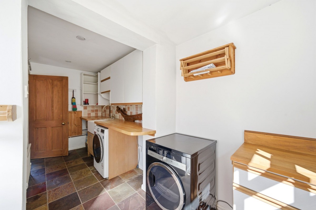 High Street, Lode, CB25