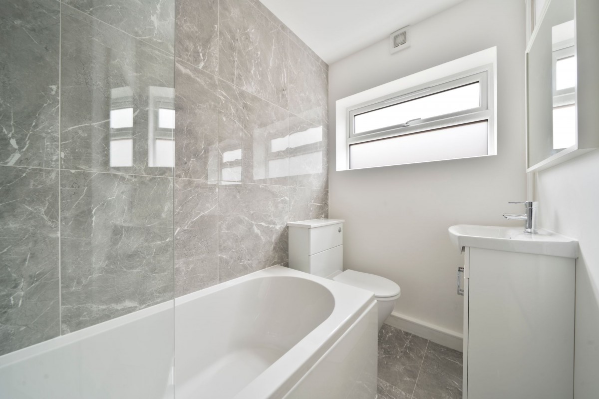 Tythe Piece, Fenstanton, PE28