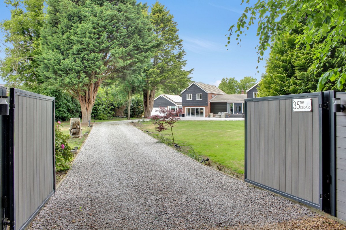 35 High Street, Long Sutton, PE12