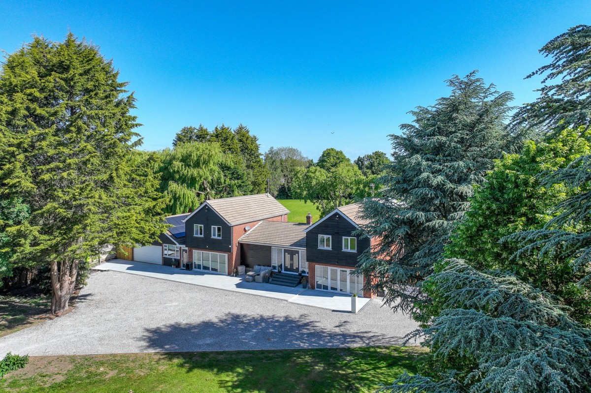 35 High Street, Long Sutton, PE12