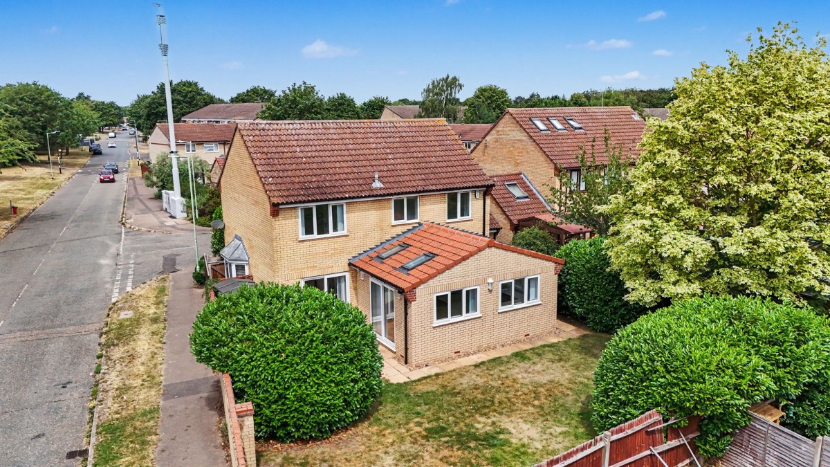 Bill Rickaby Drive, Newmarket, CB8