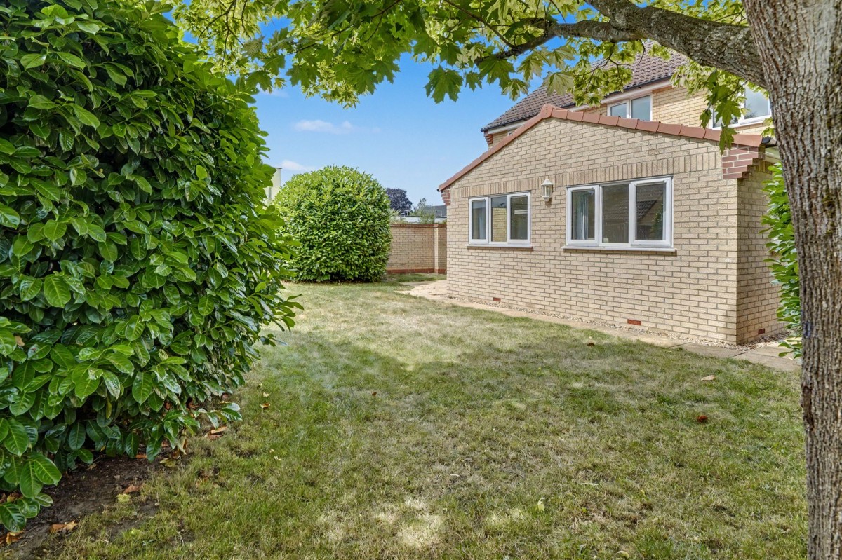 Bill Rickaby Drive, Newmarket, CB8