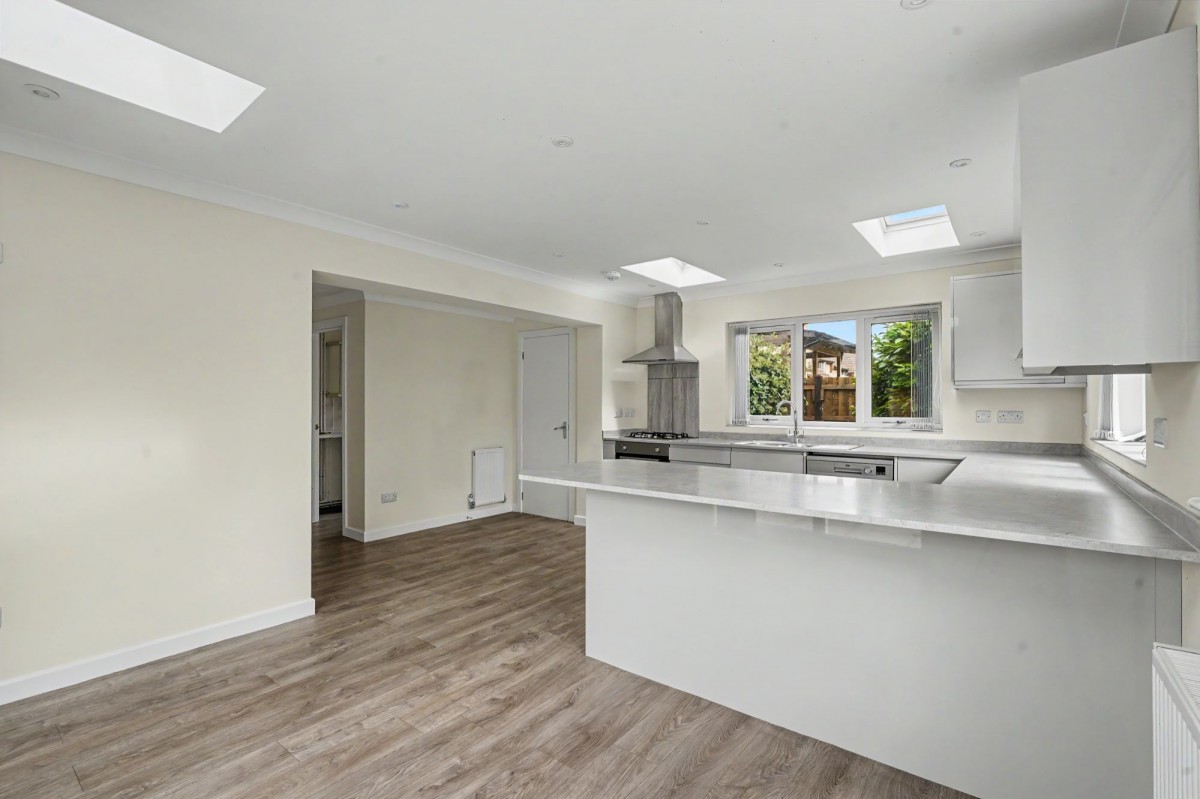 Bill Rickaby Drive, Newmarket, CB8