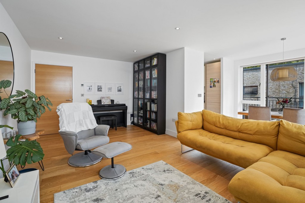 Kingsley Walk, Cambridge, CB5