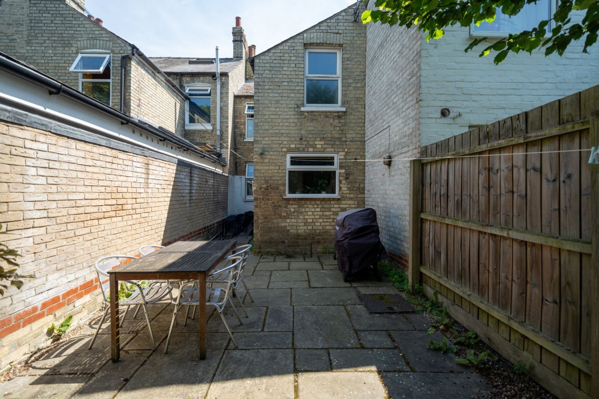 Histon Road, Cambridge, CB4