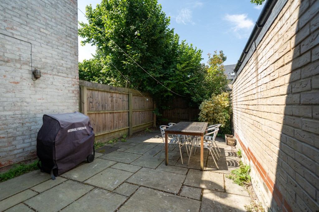 Histon Road, Cambridge, CB4