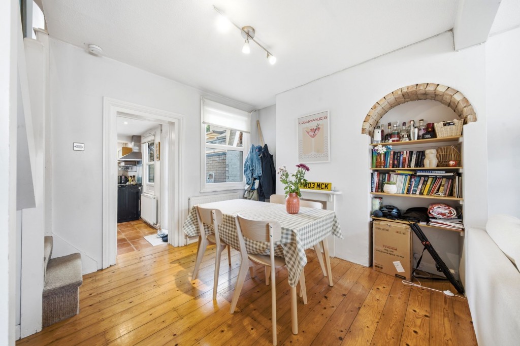 Histon Road, Cambridge, CB4