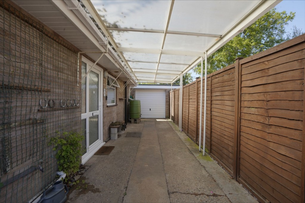 Churchill Avenue, Newmarket, CB8