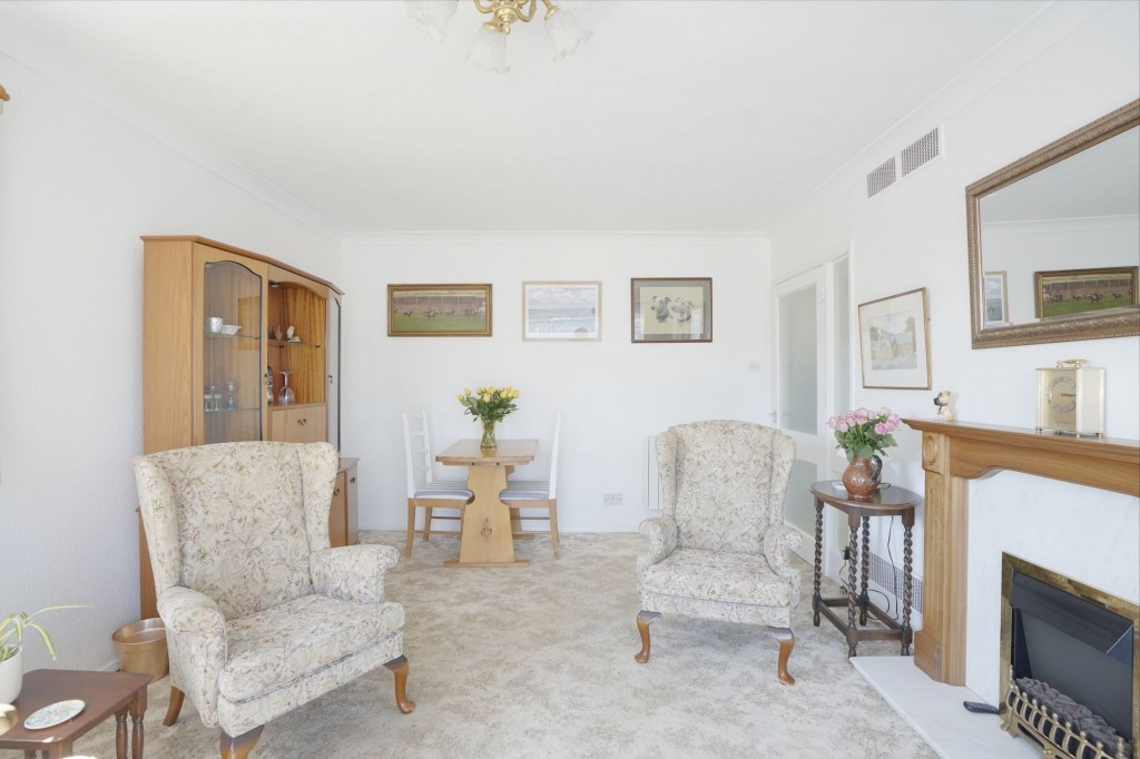 Churchill Avenue, Newmarket, CB8