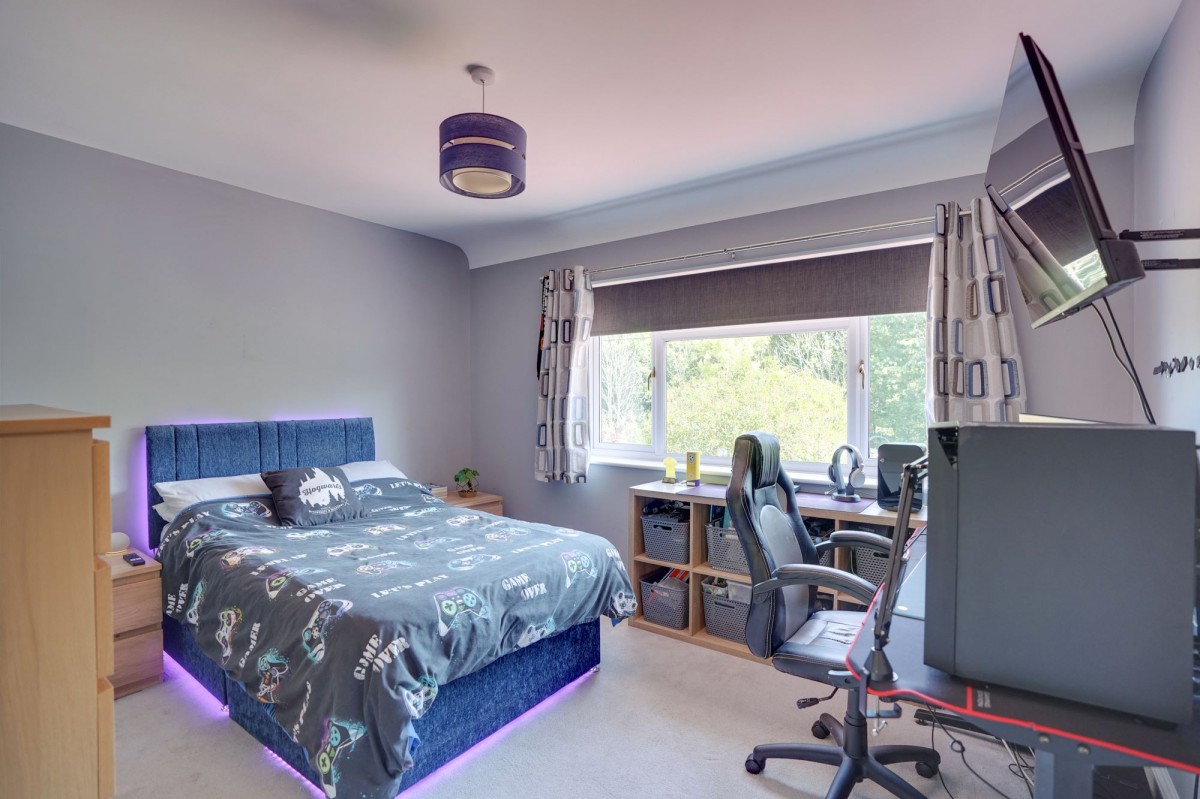 The Street, Kirtling, CB8