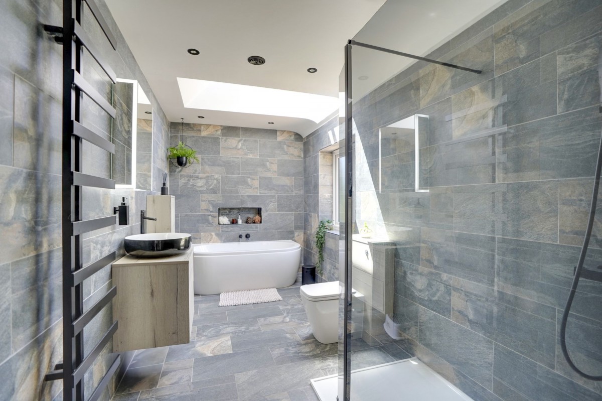 The Street, Kirtling, CB8