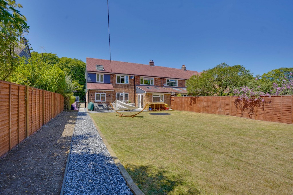 The Street, Kirtling, CB8