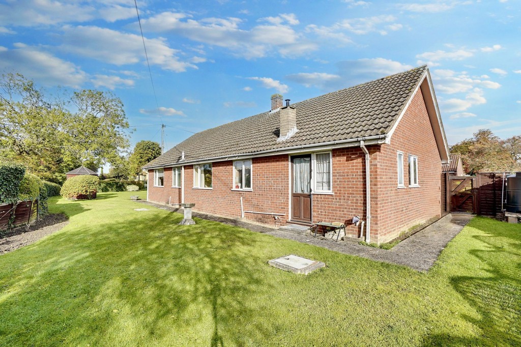 Thorns Close, Wickhambrook, CB8