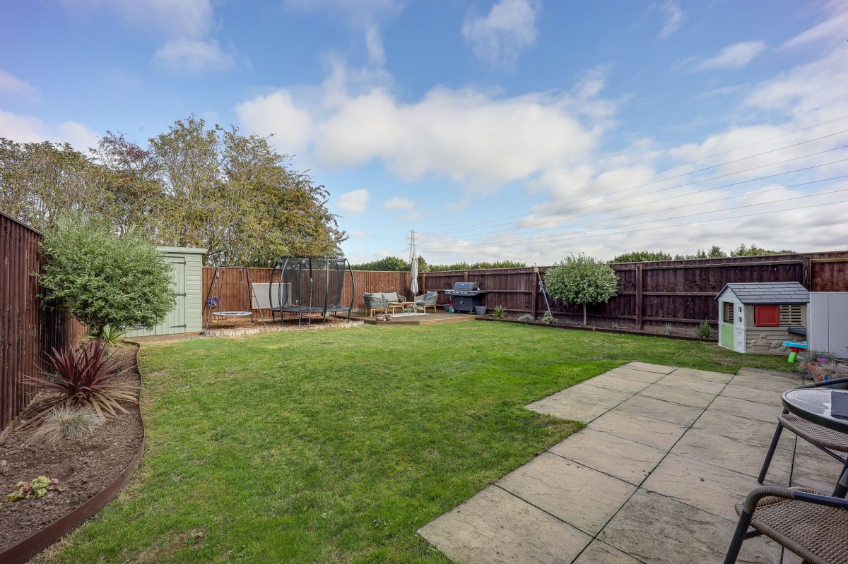 School Road, Walton Highway, PE14