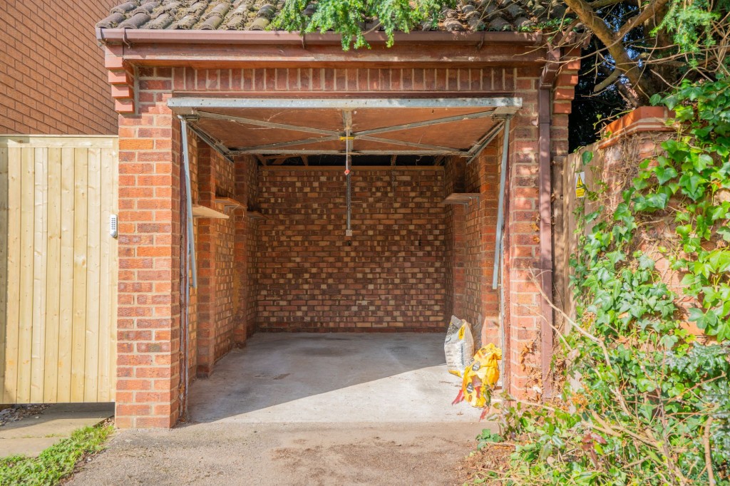 Bill Rickaby Drive, Newmarket, CB8