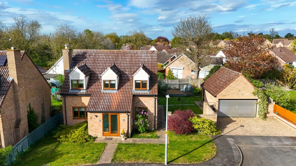 Hythe Close, Burwell, CB25