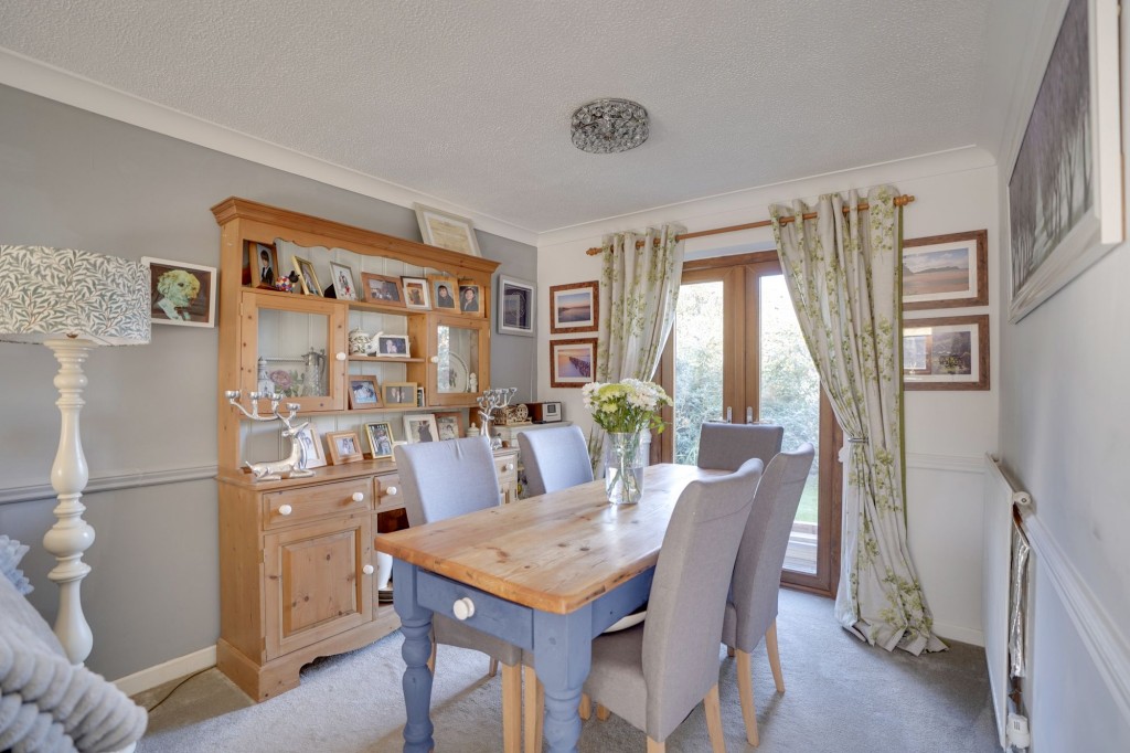 Hythe Close, Burwell, CB25