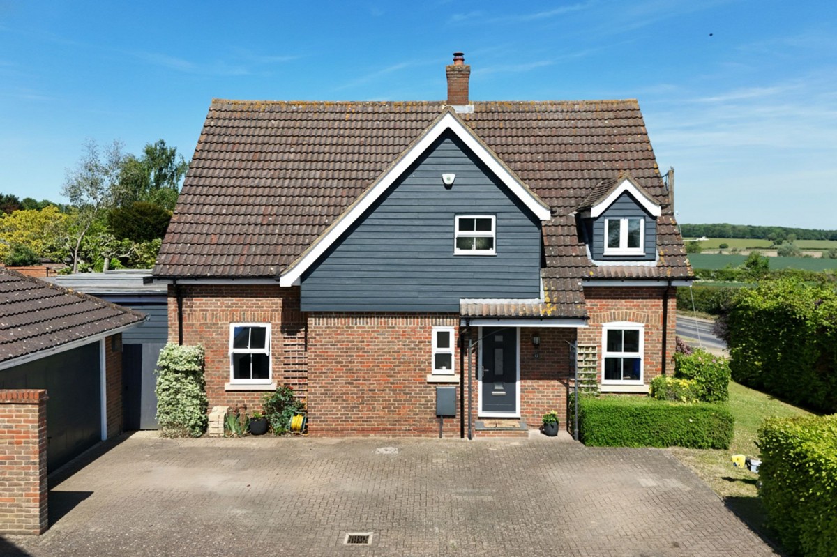 Fox Green, Great Bradley, CB8