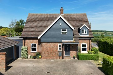 Fox Green, Great Bradley, CB8