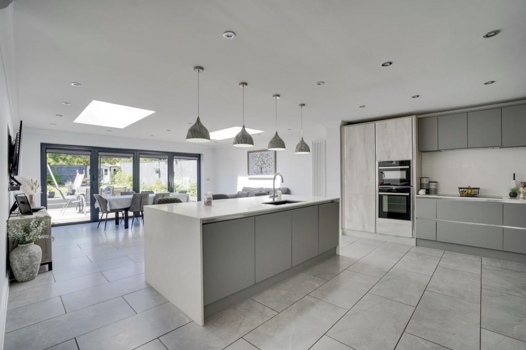 Fox Green, Great Bradley, CB8